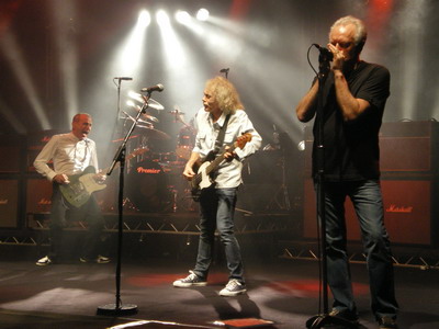 Alan joined by Bob Young